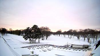 Weather camera view of Crystal Lake Country Club.