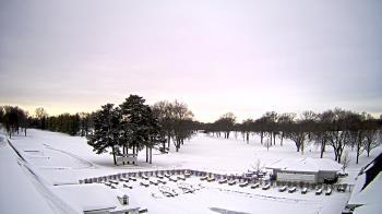 Weather camera view of Crystal Lake Country Club.