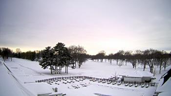 Weather camera view of Crystal Lake Country Club.