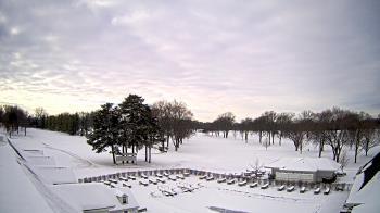 Weather camera view of Crystal Lake Country Club.