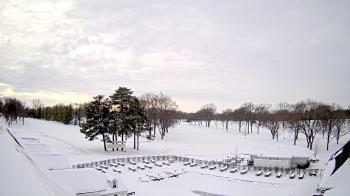 Weather camera view of Crystal Lake Country Club.
