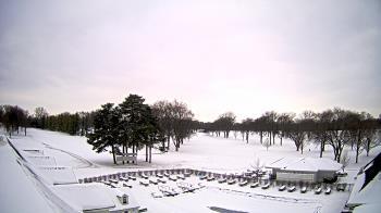 Weather camera view of Crystal Lake Country Club.