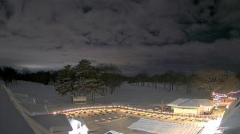 Weather camera view of Crystal Lake Country Club.