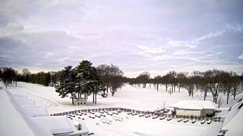 Weather camera view of Crystal Lake Country Club.