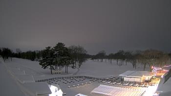 Weather camera view of Crystal Lake Country Club.