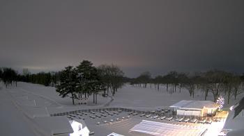 Weather camera view of Crystal Lake Country Club.