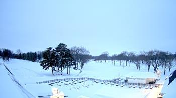 Weather camera view of Crystal Lake Country Club.