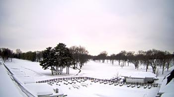Weather camera view of Crystal Lake Country Club.