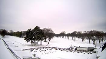 Weather camera view of Crystal Lake Country Club.