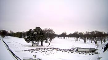 Weather camera view of Crystal Lake Country Club.