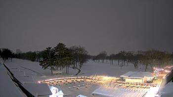 Weather camera view of Crystal Lake Country Club.