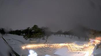 Weather camera view of Crystal Lake Country Club.