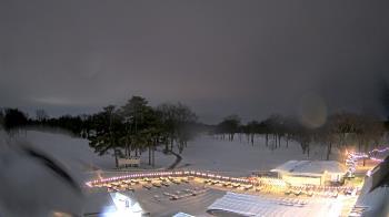 Weather camera view of Crystal Lake Country Club.