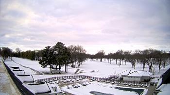 Weather camera view of Crystal Lake Country Club.