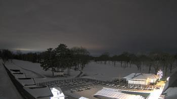 Weather camera view of Crystal Lake Country Club.