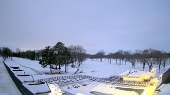 Weather camera view of Crystal Lake Country Club.