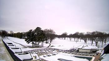 Weather camera view of Crystal Lake Country Club.