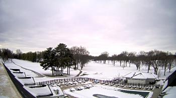 Weather camera view of Crystal Lake Country Club.
