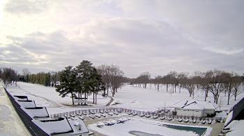 Weather camera view of Crystal Lake Country Club.