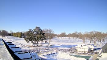 Weather camera view of Crystal Lake Country Club.
