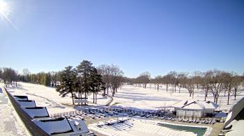 Weather camera view of Crystal Lake Country Club.