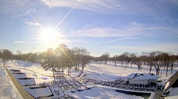 Weather camera view of Crystal Lake Country Club.