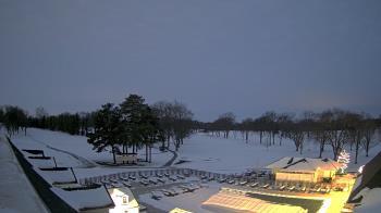 Weather camera view of Crystal Lake Country Club.