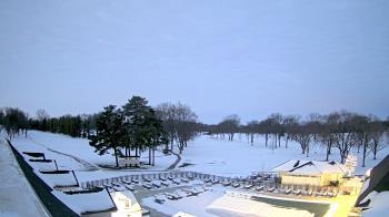 Weather camera view of Crystal Lake Country Club.