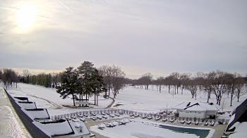 Weather camera view of Crystal Lake Country Club.