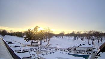 Weather camera view of Crystal Lake Country Club.