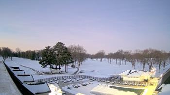 Weather camera view of Crystal Lake Country Club.