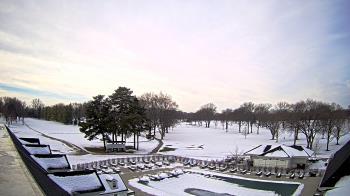 Weather camera view of Crystal Lake Country Club.