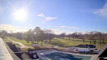 Weather camera view of Crystal Lake Country Club.