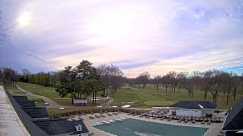 Weather camera view of Crystal Lake Country Club.