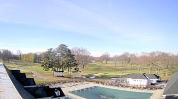 Weather camera view of Crystal Lake Country Club.