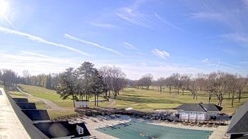 Weather camera view of Crystal Lake Country Club.
