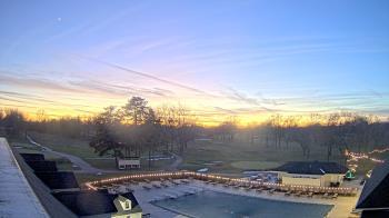 Weather camera view of Crystal Lake Country Club.