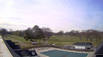 Weather camera view of Crystal Lake Country Club.