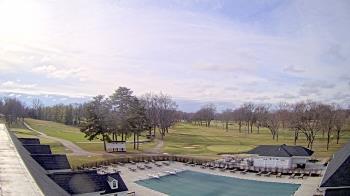 Weather camera view of Crystal Lake Country Club.