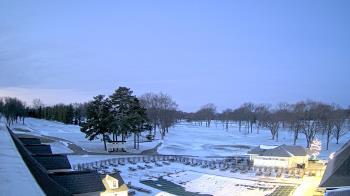 Weather camera view of Crystal Lake Country Club.