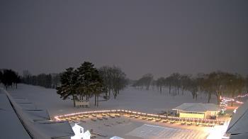 Weather camera view of Crystal Lake Country Club.