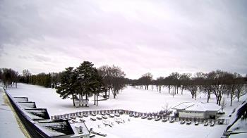 Weather camera view of Crystal Lake Country Club.