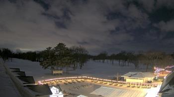 Weather camera view of Crystal Lake Country Club.