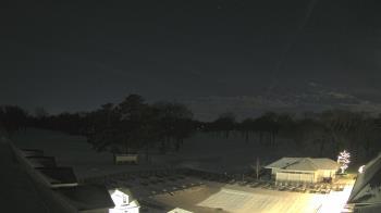 Weather camera view of Crystal Lake Country Club.