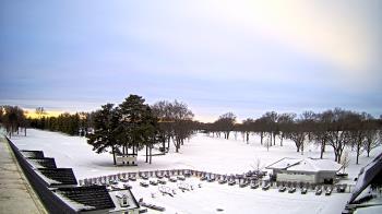 Weather camera view of Crystal Lake Country Club.