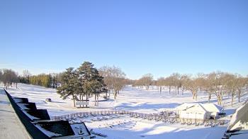 Weather camera view of Crystal Lake Country Club.