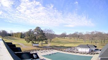Weather camera view of Crystal Lake Country Club.