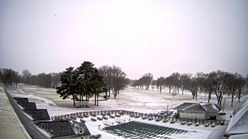 Weather camera view of Crystal Lake Country Club.