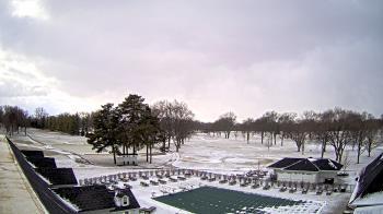 Weather camera view of Crystal Lake Country Club.