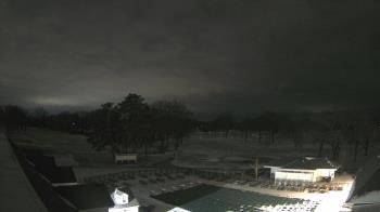 Weather camera view of Crystal Lake Country Club.